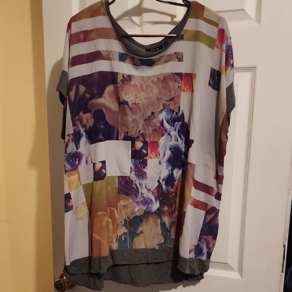Apt. 9 Purple and Pink Short Sleeve Boxy Blouse